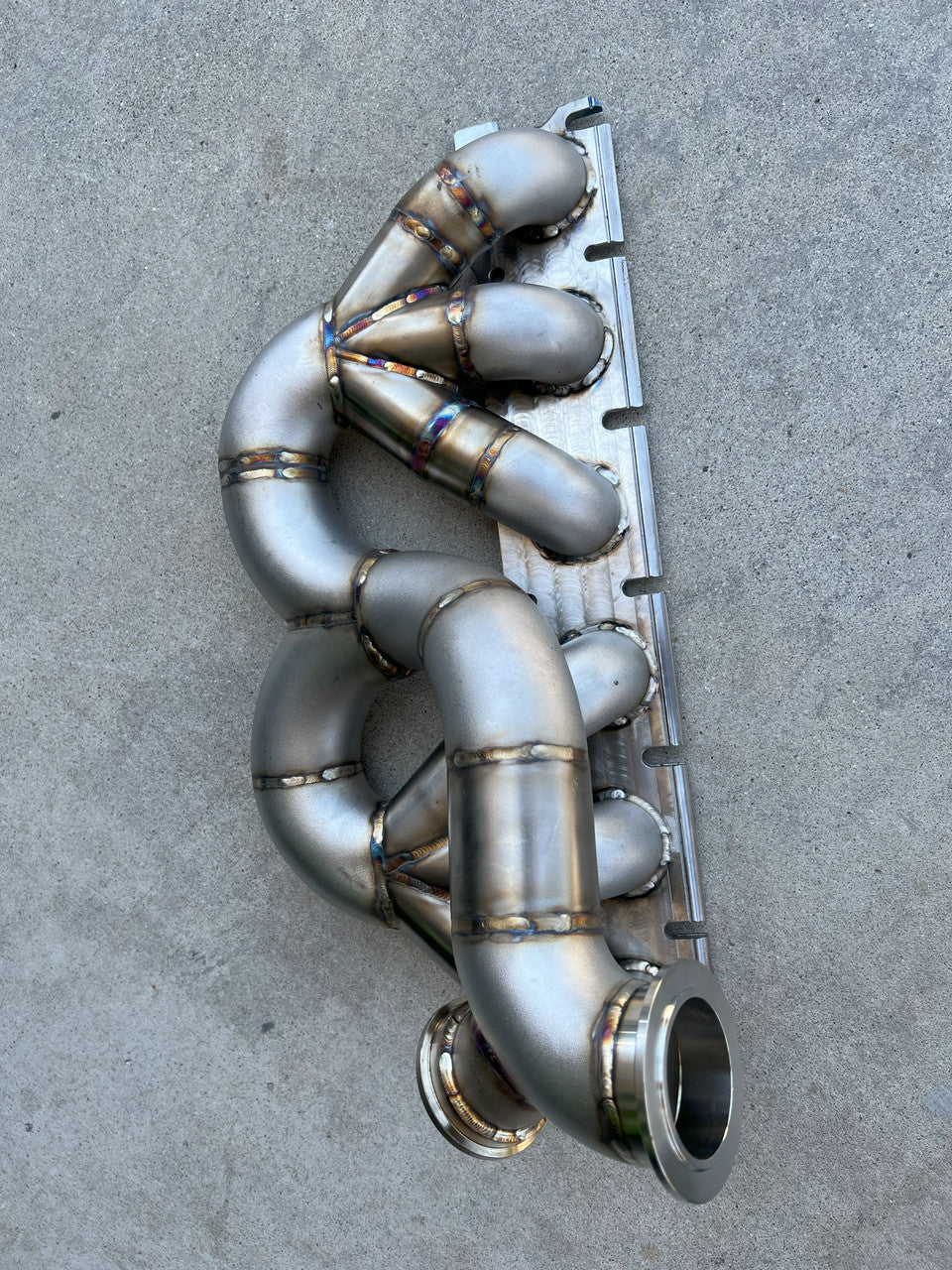 B58 Top mount V-band Manifold